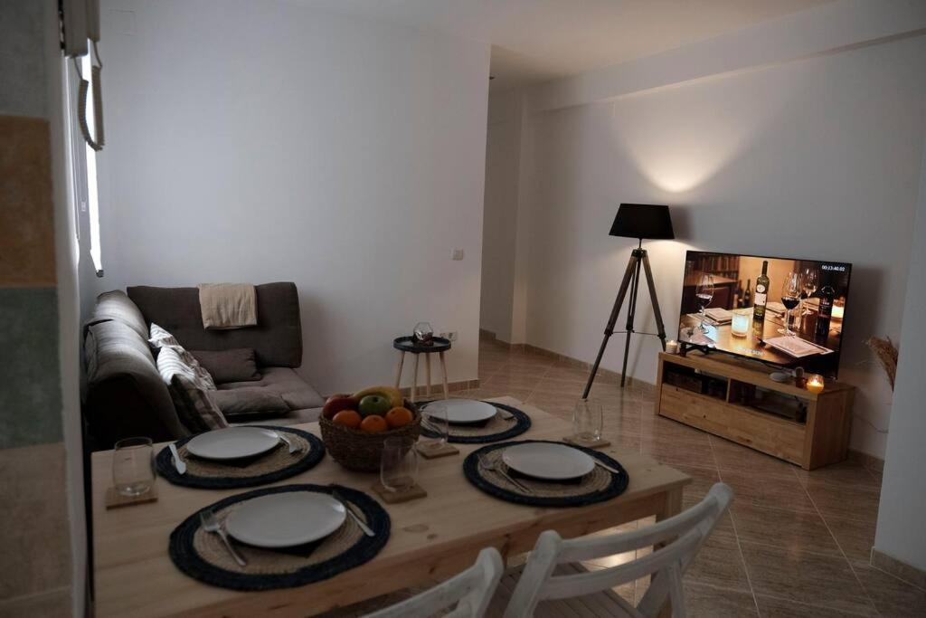 Apartamento A 100M Del Ayuntamiento Huelva Dış mekan fotoğraf